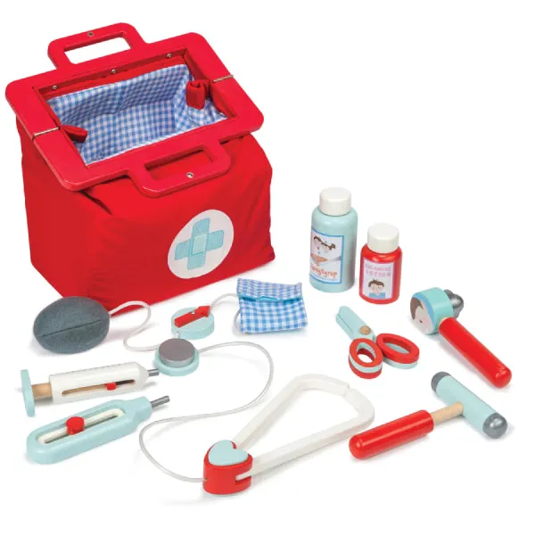 Le Toy Van Doctor's Set